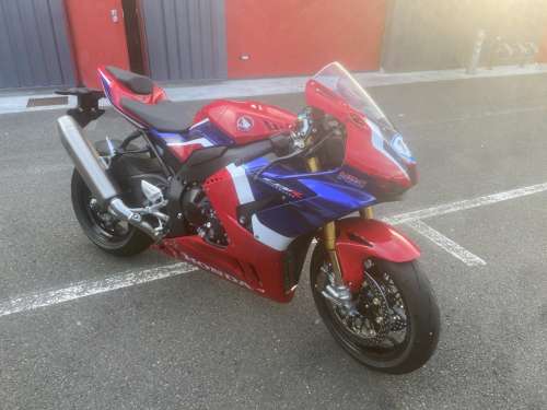 premiere sortie cbr 1000 rr-r sp