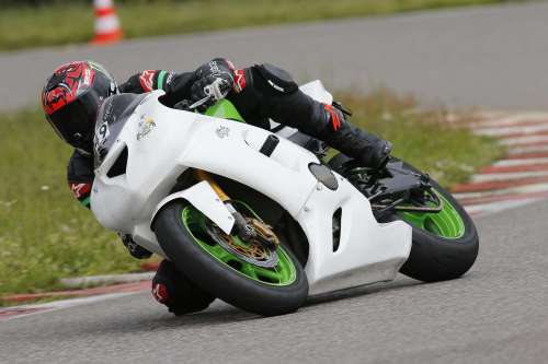 photo moto sur circuit Journée d’entraînement avec TP55 08/05/2023 par nicopex67