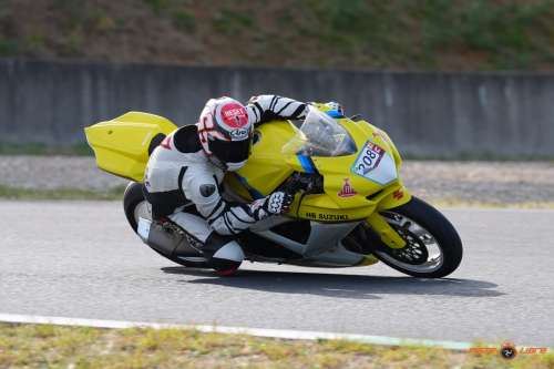 photo moto sur circuit Mike06 par Mike06