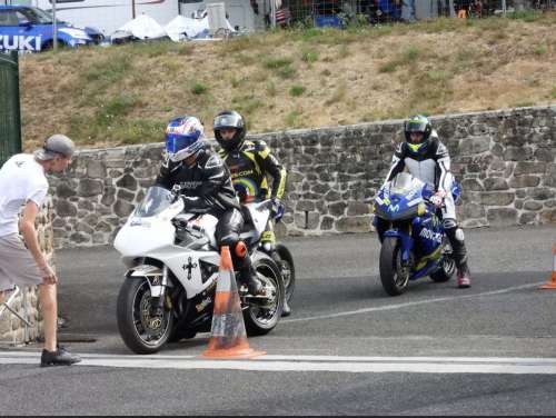 photo moto sur circuit 954 cbr par jerome.coco
